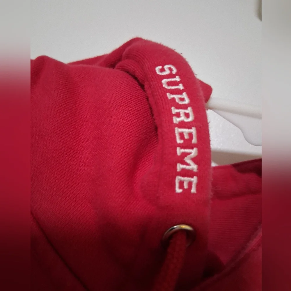 Champion Vibrant Red Hoodie with Logo Size Large - Picture 4 of 9